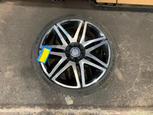 Used Set of sports wheels + winter tyres Mercedes E (R207) E-350 CDI, d BlueTEC 3.0 V6 24V Price € 550,00 Margin scheme offered by Autodemontage Rijnmond BV