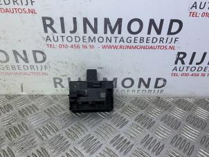 Usagé Module verrouillage central des portes Audi A4 Avant (B8) 2.0 TDI 16V Prix sur demande proposé par Autodemontage Rijnmond BV