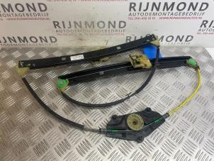 Used Window mechanism 4-door, front right Audi A4 Avant (B8) 2.0 TDI 16V Price on request offered by Autodemontage Rijnmond BV