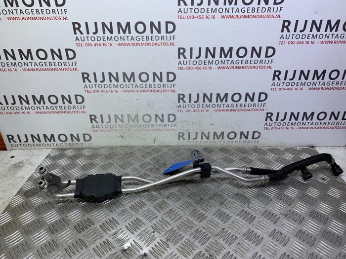 Usagé Conduit (divers) Jaguar XE 2.0d 180 16V Prix € 54,45 Prix TTC proposé par Autodemontage Rijnmond BV