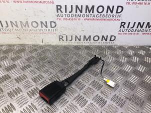 Used Front seatbelt buckle, left Peugeot 3008 I (0U/HU) 1.6 16V THP 155 Price on request offered by Autodemontage Rijnmond BV