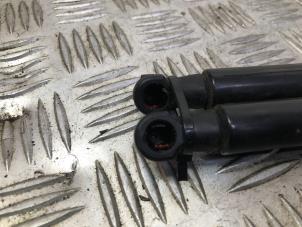 Used Set of bonnet gas struts Audi A1 (8X1/8XK) 1.0 TFSI 12V Price on request offered by Autodemontage Rijnmond BV