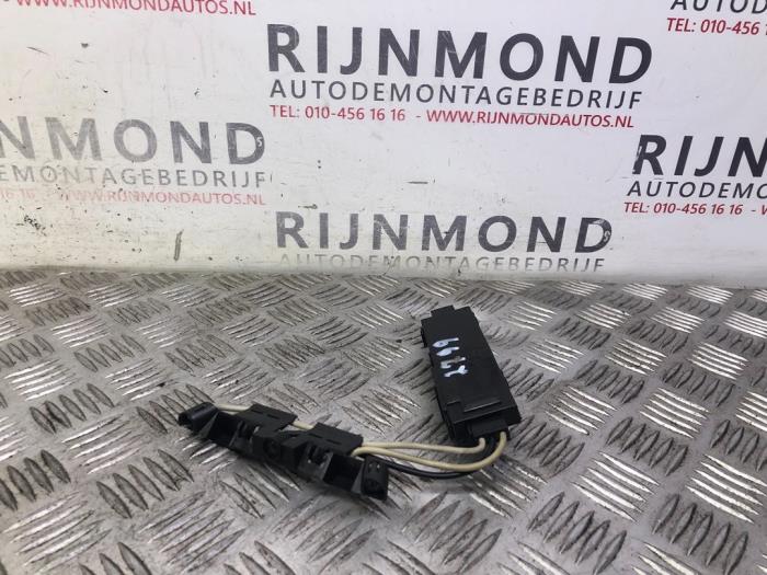 Begagnade Larmsensor Volkswagen Golf VI Variant (AJ5/1KA) 1.6 TDI 16V 105 Pris på förfrågan erbjuds av Autodemontage Rijnmond BV
