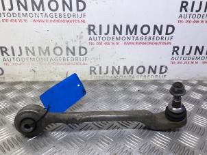 Used Front wishbone, right BMW 1 serie (F20) 118d 2.0 16V Price on request offered by Autodemontage Rijnmond BV