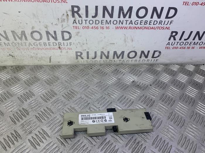 Begagnade Antennförstärkare BMW 3 serie (E92) 320i 16V Pris på förfrågan erbjuds av Autodemontage Rijnmond BV