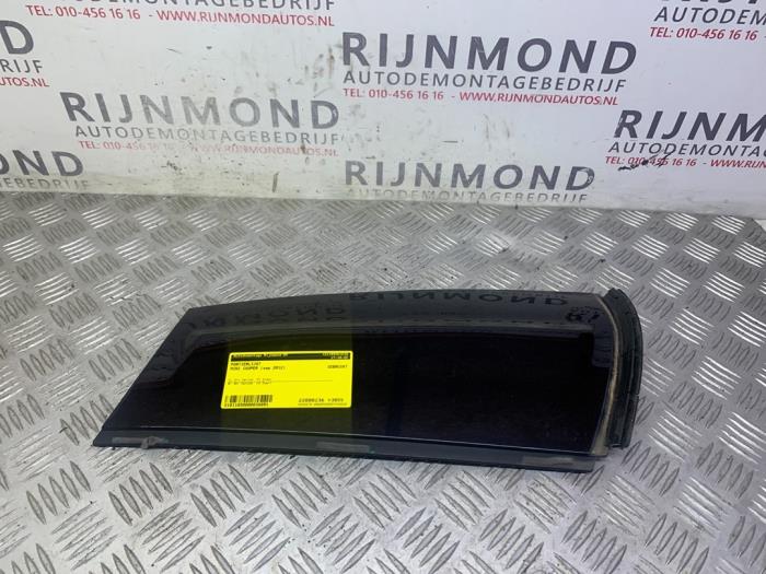 Begagnade Dörrstripe Mini Mini (R56) 1.6 16V One Pris på förfrågan erbjuds av Autodemontage Rijnmond BV