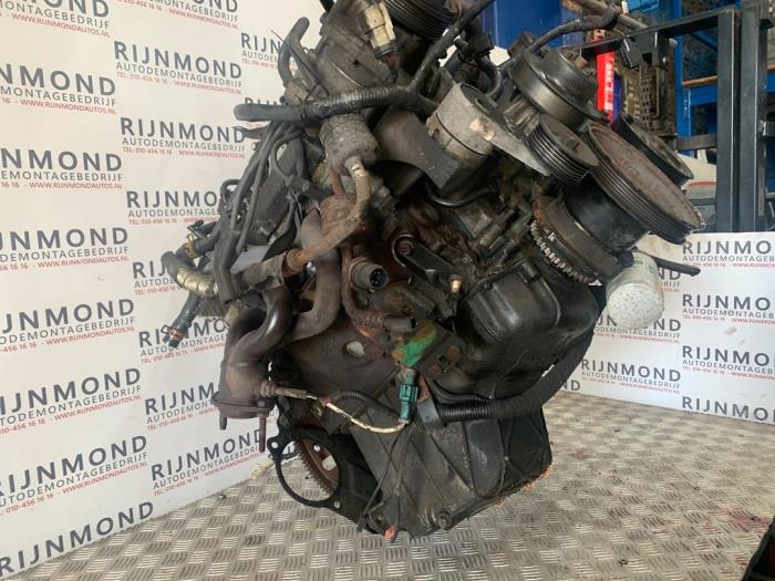 Motor van een Ford (USA) Mustang IV 3.8 1996