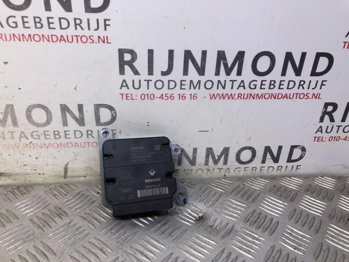 Airbag Module from a Dacia Lodgy (JS) 1.2 TCE 16V 2014
