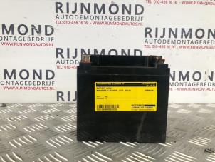 Używane Baterię podtrzymującą Mercedes C (C204) 1.8 C-180 CGI 16V BlueEfficiency Cena € 60,50 Z VAT oferowane przez Autodemontage Rijnmond BV