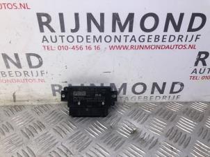 Usados Módulo PDC Volkswagen Golf VII (AUA) 1.2 TSI 16V Precio € 50,00 Norma de margen ofrecido por Autodemontage Rijnmond BV