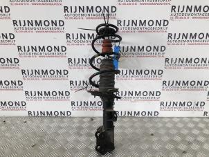 Used Front shock absorber, right Kia Rio III (UB) 1.4 CVVT 16V Price € 75,00 Margin scheme offered by Autodemontage Rijnmond BV