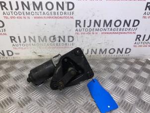 Used Front wiper motor Ford Usa Mustang IV 3.8 Price on request offered by Autodemontage Rijnmond BV