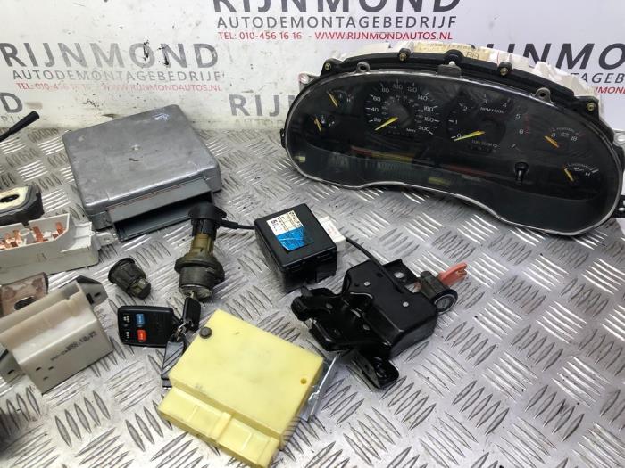 Used Ignition lock + computer Ford Usa Mustang IV 3.8 Price on request offered by Autodemontage Rijnmond BV