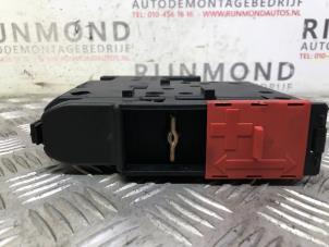 Used Fuse box Mercedes C (C204) 1.8 C-180 CGI 16V BlueEfficiency Price € 72,60 Inclusive VAT offered by Autodemontage Rijnmond BV