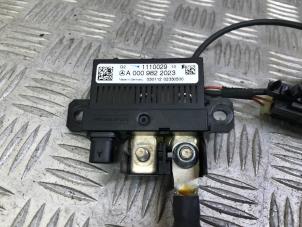 Used Battery control module Mercedes C (C204) 1.8 C-180 CGI 16V BlueEfficiency Price € 36,30 Inclusive VAT offered by Autodemontage Rijnmond BV
