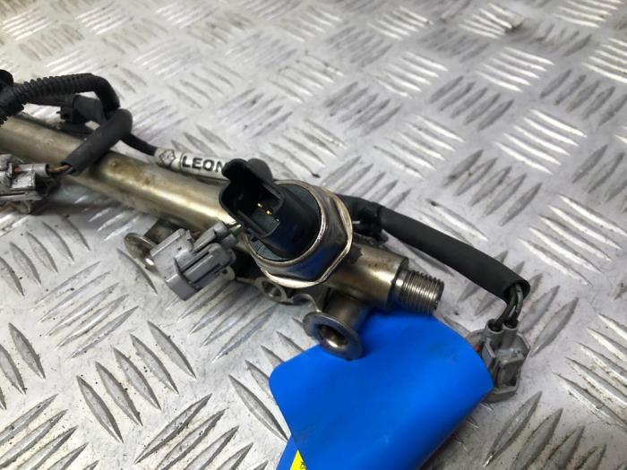 Usagé Système d'injection Renault Clio III (BR/CR) 1.2 16V TCe 100 Prix sur demande proposé par Autodemontage Rijnmond BV