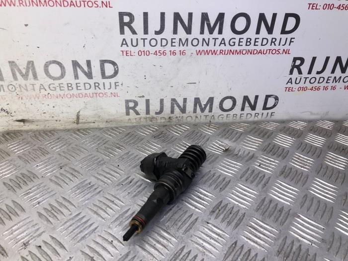 Usagé Injecteurs Seat Alhambra (7V8/9) 1.9 TDi 115 Prix € 70,00 Règlement à la marge proposé par Autodemontage Rijnmond BV