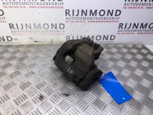 Used Front brake calliper, left Volkswagen Transporter T5 2.0 TDI DRF Price on request offered by Autodemontage Rijnmond BV