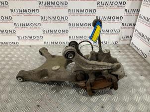Used Rear hub BMW 5 serie Touring (E61) 523i 24V Price on request offered by Autodemontage Rijnmond BV
