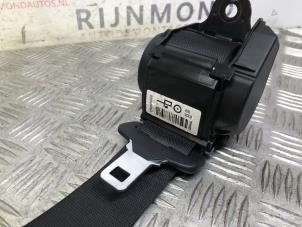 Used Rear seatbelt, right BMW 1 serie (F20) 120i 2.0 16V Price € 48,40 Inclusive VAT offered by Autodemontage Rijnmond BV