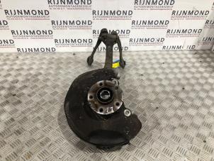 Used Front wheel hub Audi A5 Cabrio (8F7) 2.0 TFSI 16V Price € 181,50 Inclusive VAT offered by Autodemontage Rijnmond BV