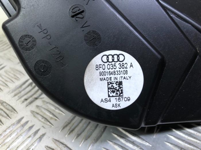 Begagnade Bashögtalare Audi A5 Cabrio (8F7) 2.0 TFSI 16V Pris på förfrågan erbjuds av Autodemontage Rijnmond BV