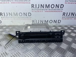 Usagé Radio/Lecteur CD BMW 3 serie (E46/4) 318i 16V Prix sur demande proposé par Autodemontage Rijnmond BV