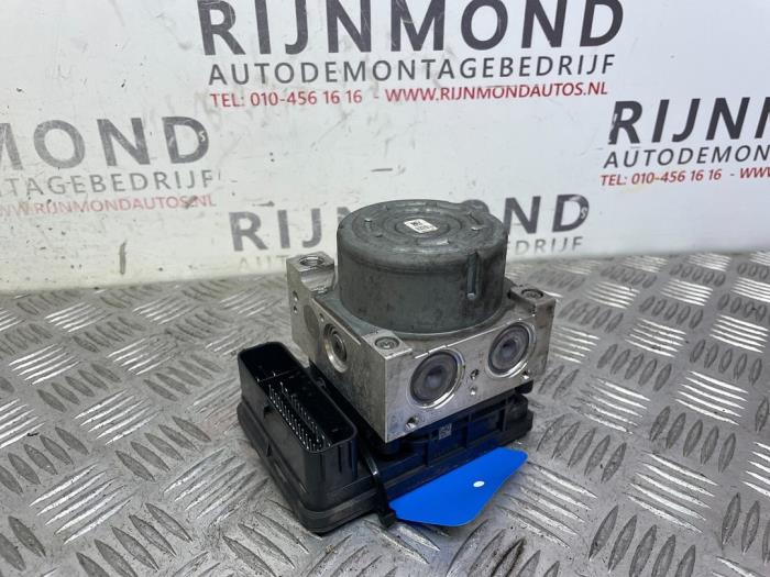 Pompe ABS Audi A3 Sportback (8VA/8VF), 2012 / 2020 1.4 TFSI 16V, Berline avec hayon arrière, 4 portes, Essence, 1,395cc, 90kW (122pk), FWD, CMBA; CXSA, 2012-09 / 2020-10, 8VA; 8VF (Occasion)