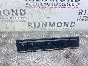 Usados Interruptor (varios) Audi A3 Sportback (8PA) 1.6 TDI 16V Precio de solicitud ofrecido por Autodemontage Rijnmond BV