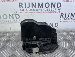 Used Rear door lock mechanism 4-door, left BMW X5 (E70) xDrive 40d 3.0 24V Price € 48,40 Inclusive VAT offered by Autodemontage Rijnmond BV