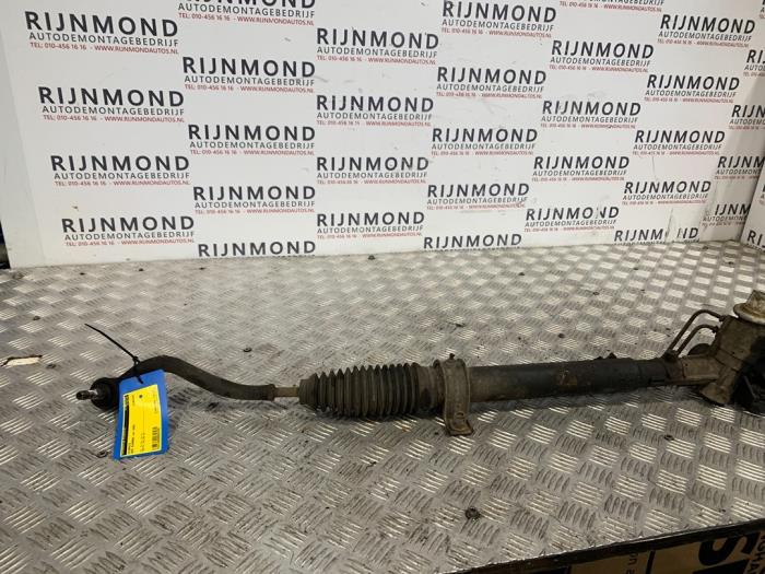 Steering box from a Seat Alhambra (7V8/9) 1.9 TDi 115 2000