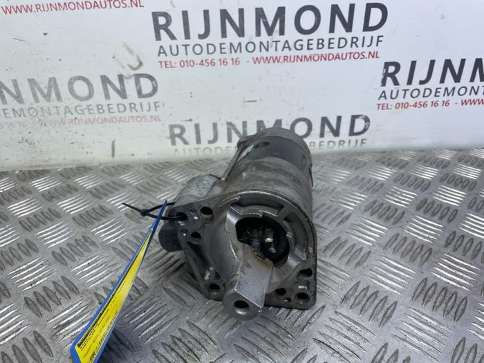 Begagnade Startmotor Chrysler Voyager/Grand Voyager (RG/RS) 2.8 CRD 16V Autom. Pris € 25,00 Marginaltabell erbjuds av Autodemontage Rijnmond BV