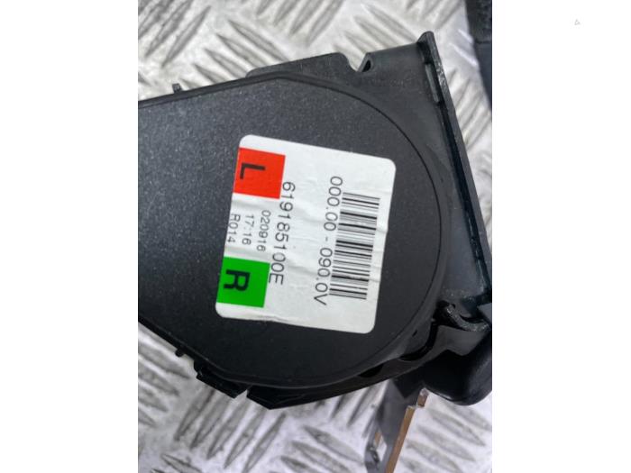 Rear seatbelt, right from a BMW 4 serie Gran Coupe (F36) 435d xDrive 3.0 24V 2016