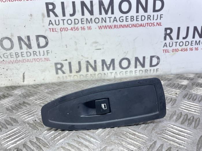 Usados Interruptor de ventanilla eléctrica BMW 4 serie Gran Coupe (F36) 435d xDrive 3.0 24V Precio € 24,20 IVA incluido ofrecido por Autodemontage Rijnmond BV