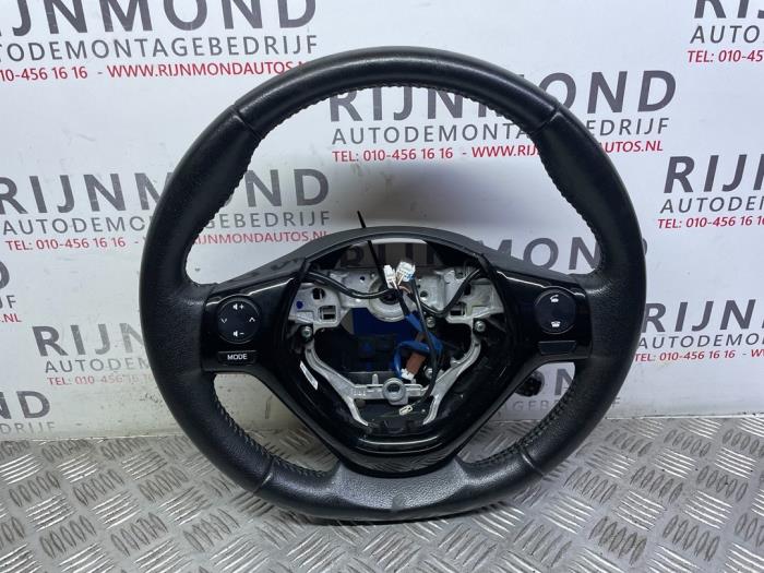 Używane Kierownica Toyota Aygo (B40) 1.0 12V VVT-i Cena € 25,00 Z VAT oferowane przez Autodemontage Rijnmond BV