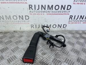 Usagé Attache ceinture avant gauche Mini Mini (R56) 1.6 16V Cooper Prix sur demande proposé par Autodemontage Rijnmond BV
