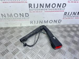 Used Front seatbelt buckle, right BMW 1 serie (E81) 116i 2.0 16V Price on request offered by Autodemontage Rijnmond BV