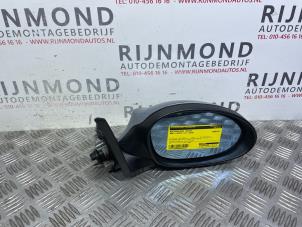 Used Wing mirror, right BMW 1 serie (E81) 116i 2.0 16V Price on request offered by Autodemontage Rijnmond BV