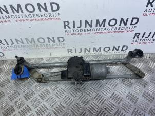 Usagé Moteur + mécanisme d'essuie glace Seat Ibiza ST (6J8) 1.2 TDI Ecomotive Prix sur demande proposé par Autodemontage Rijnmond BV
