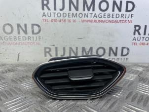 Used Dashboard vent Opel Crossland/Crossland X 1.2 Turbo 12V Price € 30,25 Inclusive VAT offered by Autodemontage Rijnmond BV
