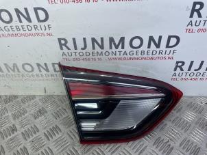 Gebrauchte Rücklicht links Opel Crossland/Crossland X 1.2 Turbo 12V Preis € 72,60 Mit Mehrwertsteuer angeboten von Autodemontage Rijnmond BV