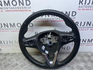 Used Steering wheel Opel Crossland/Crossland X 1.2 Turbo 12V Price € 121,00 Inclusive VAT offered by Autodemontage Rijnmond BV
