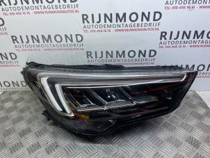 Used Headlight, right Opel Crossland/Crossland X 1.2 Turbo 12V Price € 242,00 Inclusive VAT offered by Autodemontage Rijnmond BV