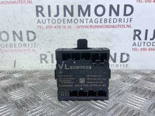 Używane Modul centralnego zamka Mercedes A (W176) 1.8 A-200 CDI 16V Cena na żądanie oferowane przez Autodemontage Rijnmond BV
