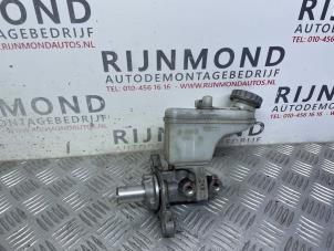 Używane Glówny cylinder hamulcowy Opel Agila (B) 1.0 12V Cena na żądanie oferowane przez Autodemontage Rijnmond BV