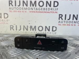 Used Switch (miscellaneous) Seat Ibiza ST (6J8) 1.2 TDI Ecomotive Price on request offered by Autodemontage Rijnmond BV