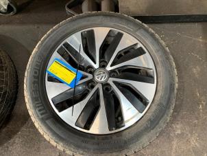 Used Wheel + winter tyre Volkswagen Polo V (6R) 1.4 TDI DPF BlueMotion technology Price € 175,00 Margin scheme offered by Autodemontage Rijnmond BV