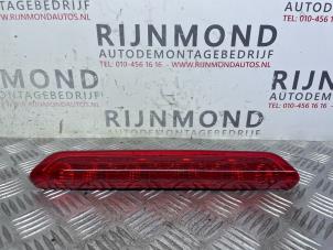 Used Third brake light Peugeot 308 (4A/C) 1.6 HDi Price € 36,30 Inclusive VAT offered by Autodemontage Rijnmond BV