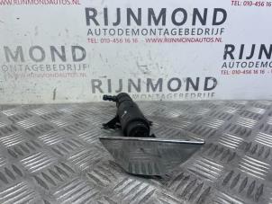 Used Headlight washer Jaguar XF (CC9) 2.7 D V6 24V Price € 20,00 Margin scheme offered by Autodemontage Rijnmond BV
