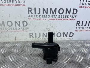 Used Additional water pump Jaguar XF (CC9) 2.7 D V6 24V Price on request offered by Autodemontage Rijnmond BV